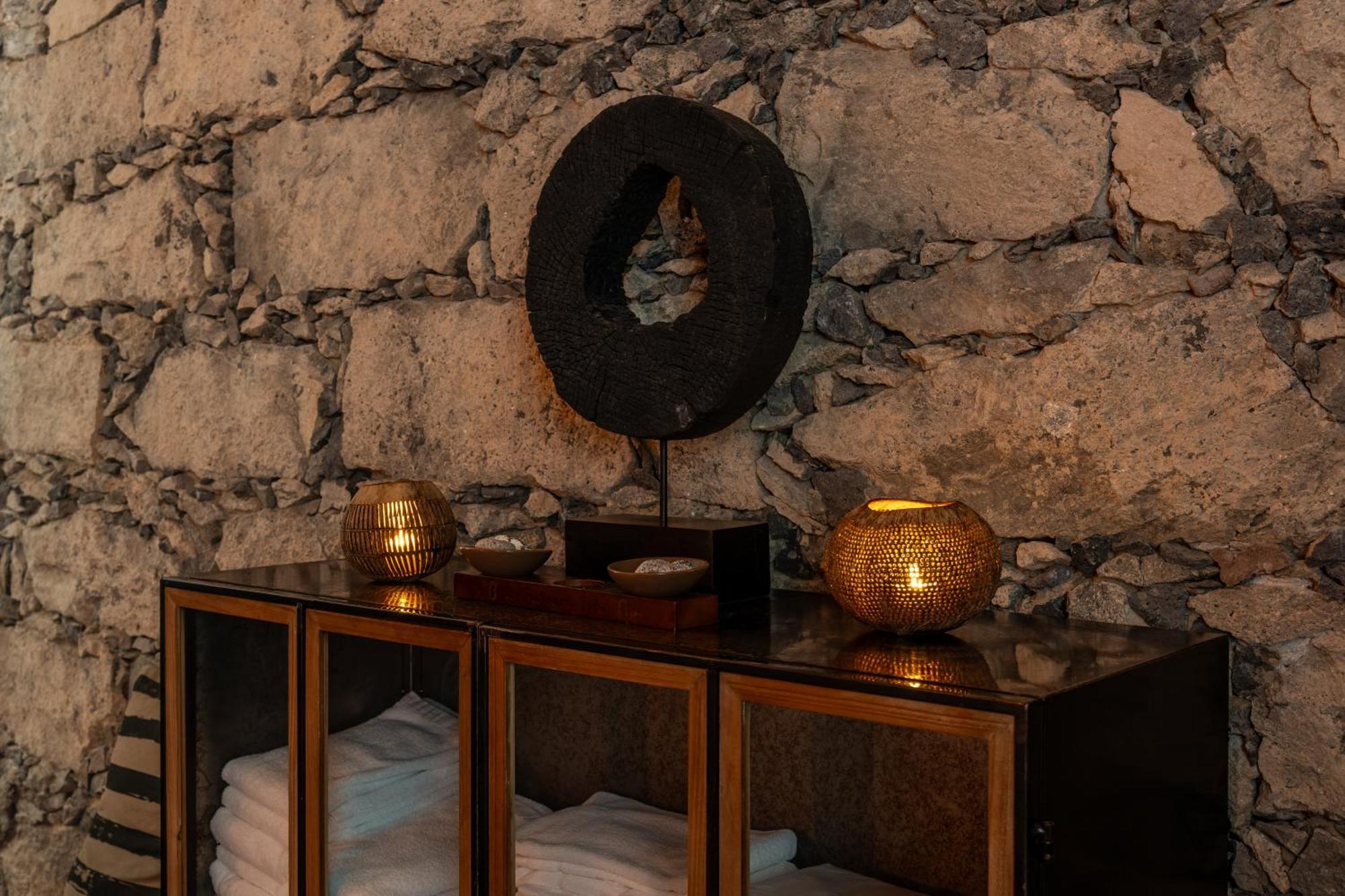 Sensi Azores Nature And Spa Ginetes Buitenkant foto A detail of the interior of the house