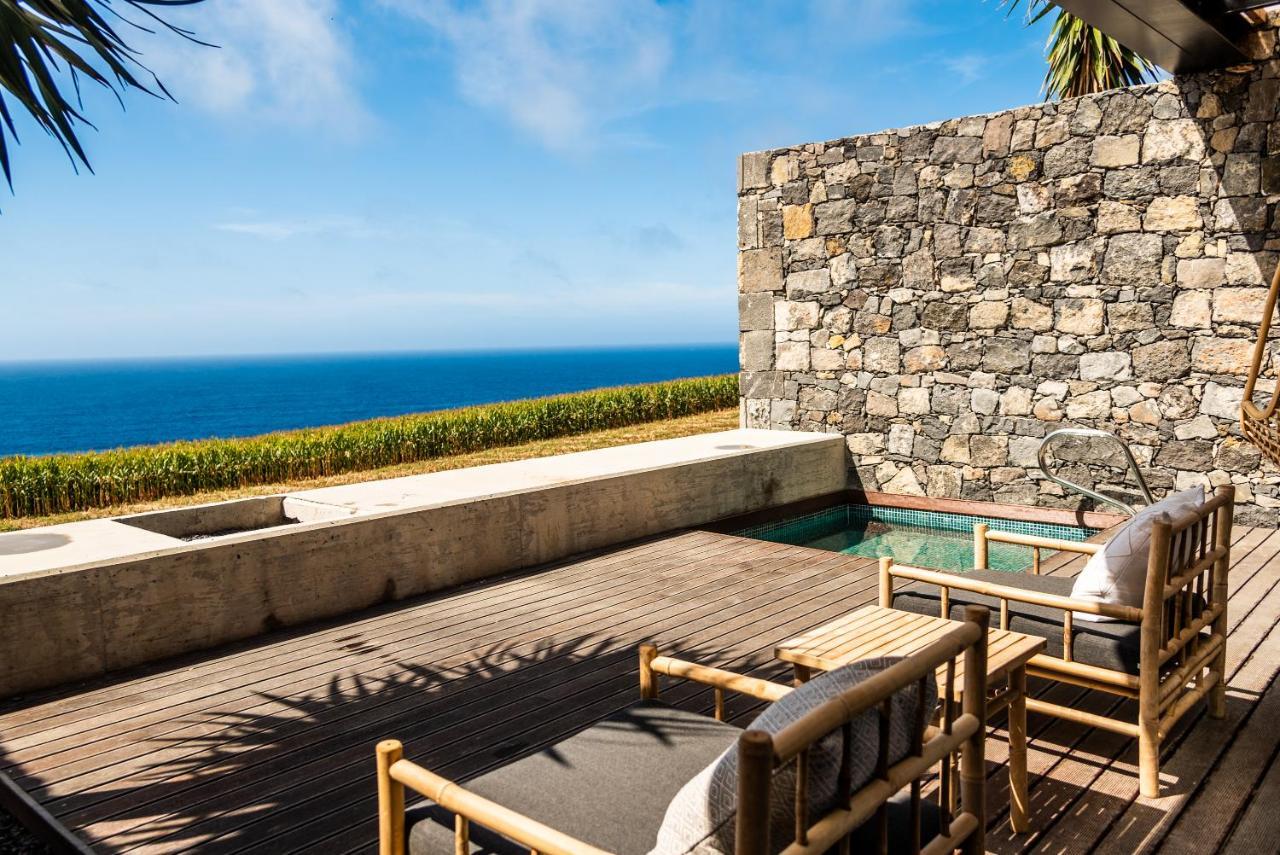 Sensi Azores Nature And Spa Ginetes Buitenkant foto The view from the hotel