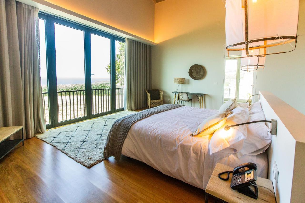 Sensi Azores Nature And Spa Ginetes Buitenkant foto A bedroom at the hotel