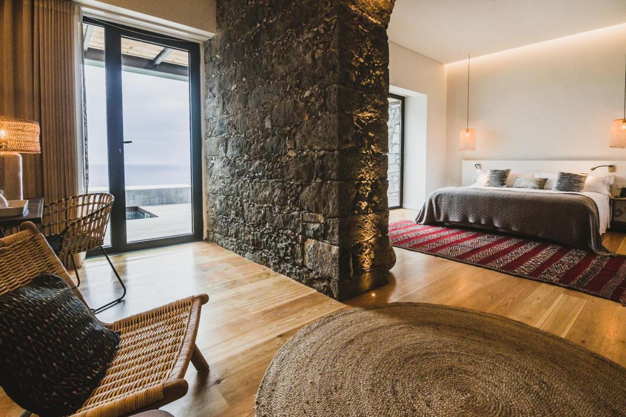 Sensi Azores Nature And Spa Ginetes Buitenkant foto A room at the hotel